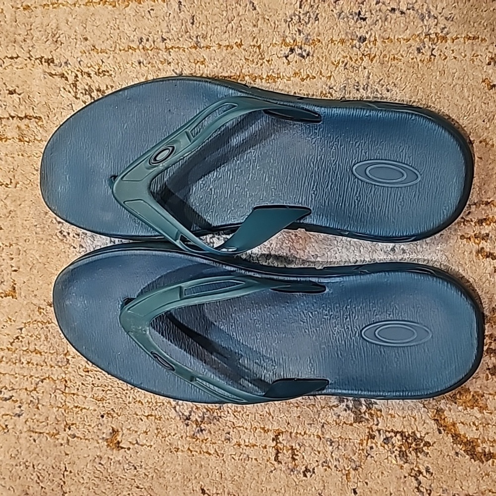 Oakley Ellipse Flip Mens Flip Flop Shoes